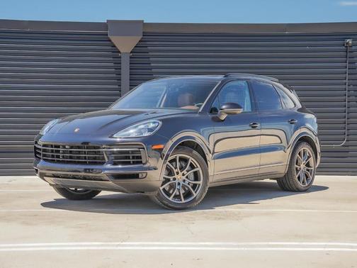 2022 Porsche Cayenne S Platinum Edition