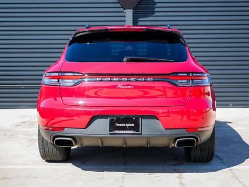 2021 Porsche Macan Base