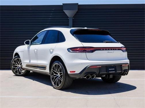 2025 Porsche Macan S