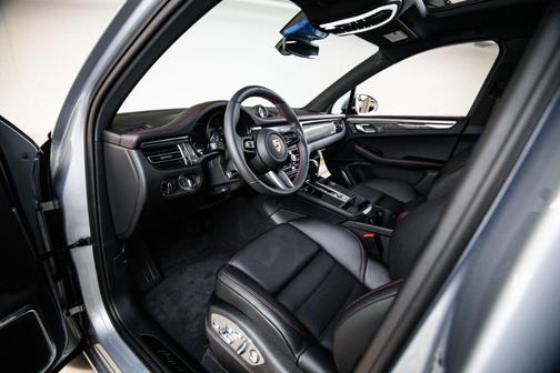 Dolomite Gray 2026 Porsche Macan GTS
