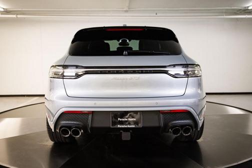 Dolomite Gray 2026 Porsche Macan GTS
