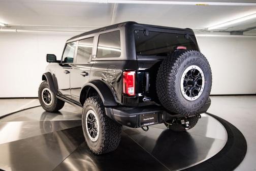 Shadow Black 2021 Ford Bronco Black Diamond