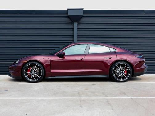 2022 Porsche Taycan 4S