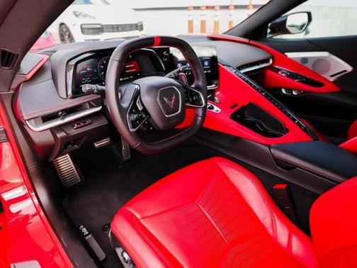 2021 Chevrolet Corvette Stingray w/2LT