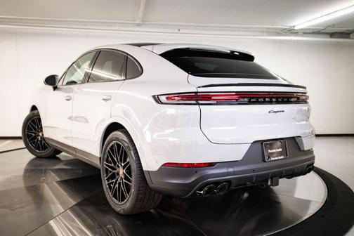 Chalk 2026 Porsche Cayenne AWD