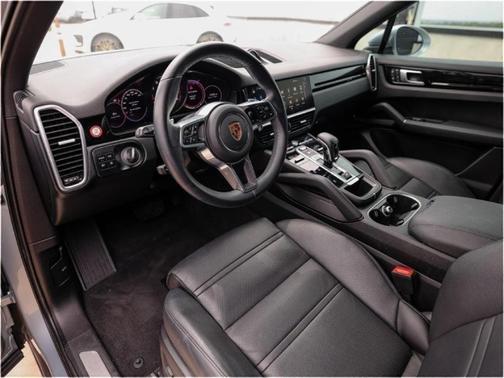 2023 Porsche Cayenne