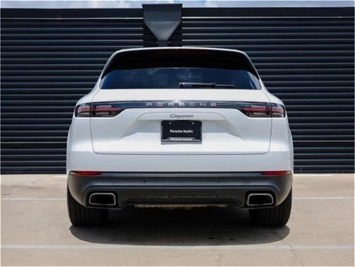 2021 Porsche Cayenne Base