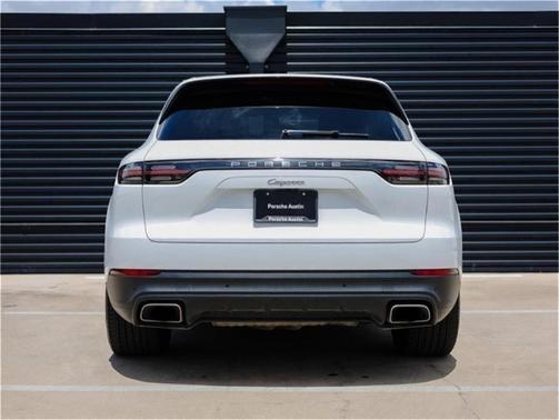 2021 Porsche Cayenne Base