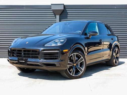 2022 Porsche Cayenne Platinum Edition