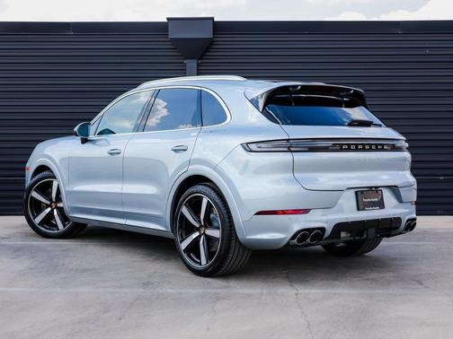 2026 Porsche Cayenne S