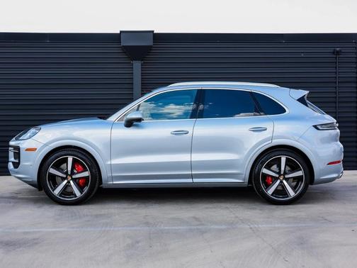 2026 Porsche Cayenne S
