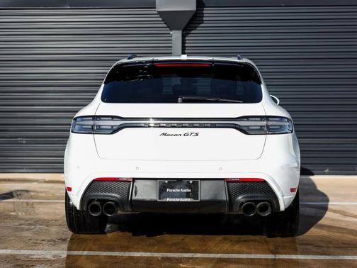 2022 Porsche Macan GTS