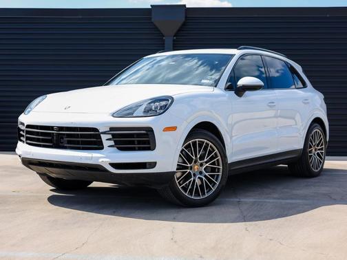 2023 Porsche Cayenne Platinum Edition