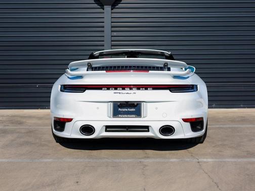 2021 Porsche 911 Turbo S