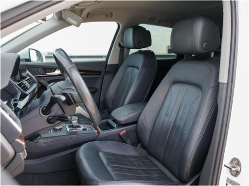 2018 Audi Q5 2.0T Premium