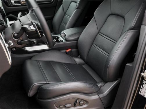 2022 Porsche Cayenne Turbo