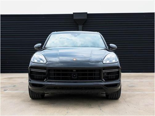 2022 Porsche Cayenne Turbo