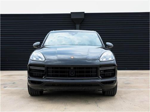 2022 Porsche Cayenne Turbo
