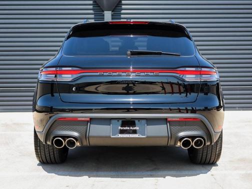 2025 Porsche Macan S