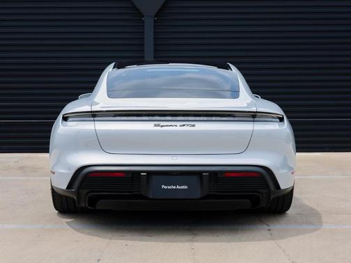 2023 Porsche Taycan GTS