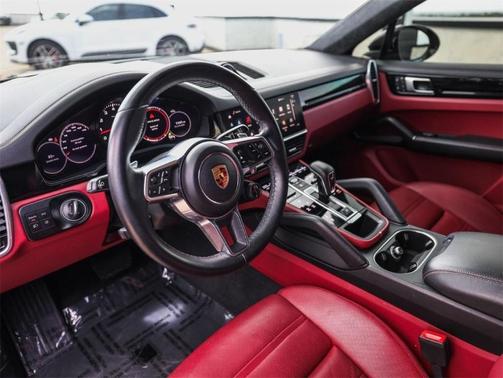 2022 Porsche Cayenne