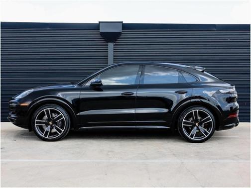 2022 Porsche Cayenne