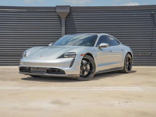 2022 Porsche Taycan 4S