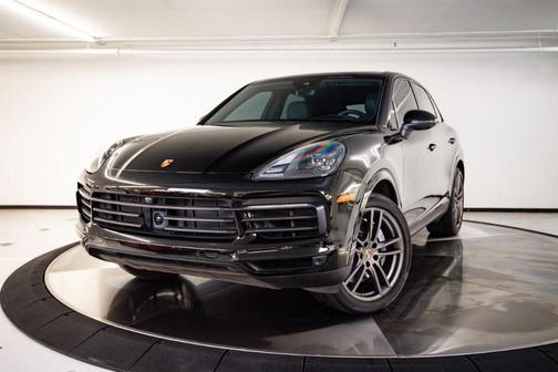 Black 2023 Porsche Cayenne Platinum Edition
