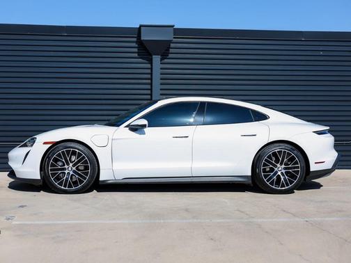 2021 Porsche Taycan Base