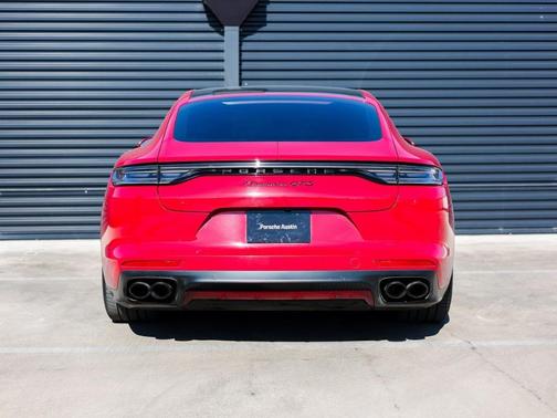 2023 Porsche Panamera GTS