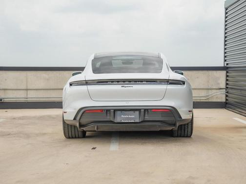 2023 Porsche Taycan Base