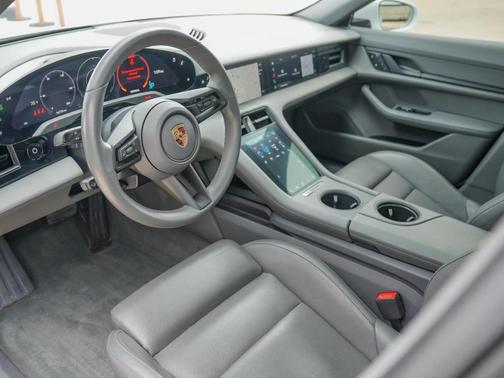 2023 Porsche Taycan Base