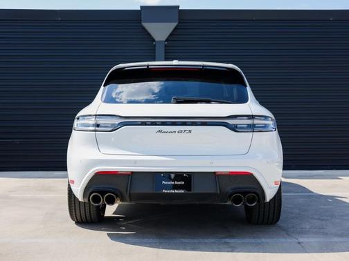 2024 Porsche Macan GTS