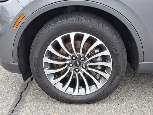 2023 Lincoln Aviator Standard AWD