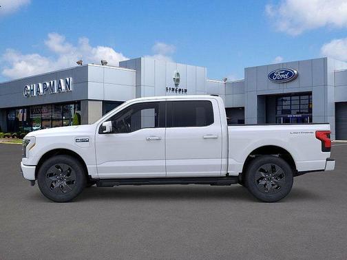 2025 Ford F-150 Lightning LARIAT