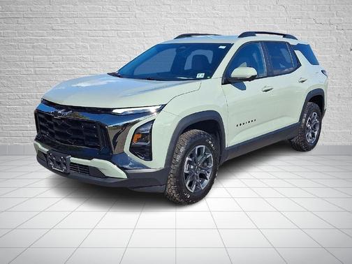 Green 2026 Chevrolet Equinox ACTIV