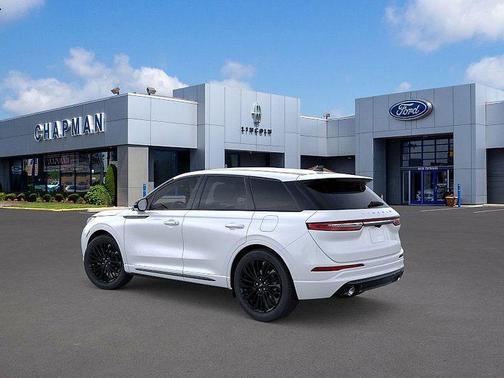 2025 Lincoln Corsair Premiere