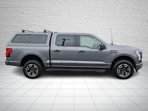 2022 Ford F-150 Lightning XLT