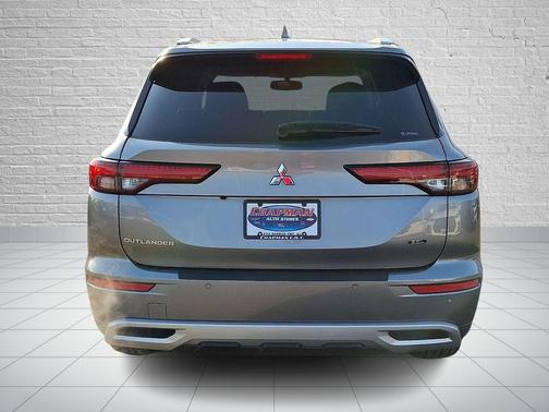 2022 Mitsubishi Outlander SEL
