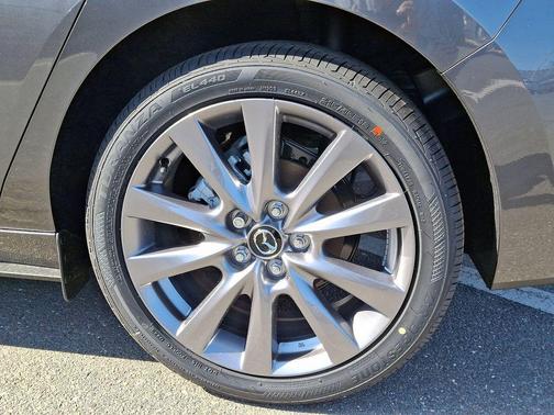 2025 Mazda Mazda3 FWD w/Preferred Package