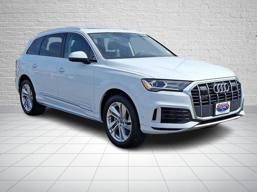 2022 Audi Q7 55 Premium Plus