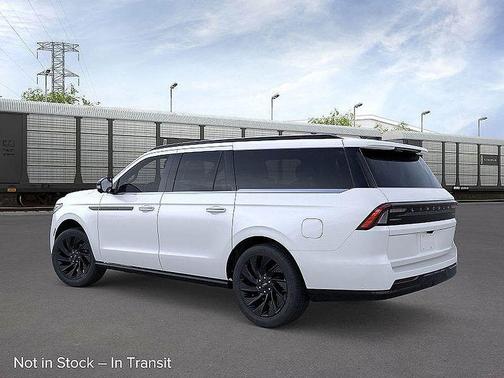 2025 Lincoln Navigator L Reserve