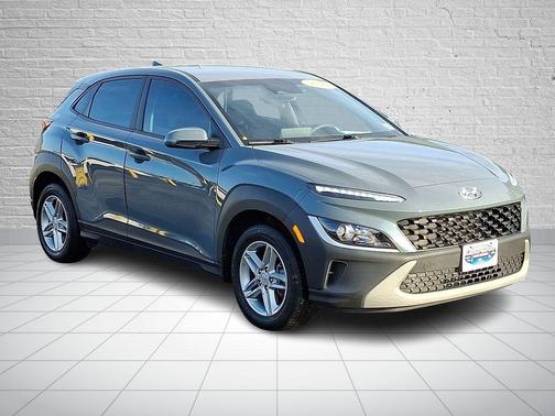2022 Hyundai KONA SE