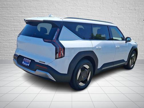 2024 Kia EV9 Wind