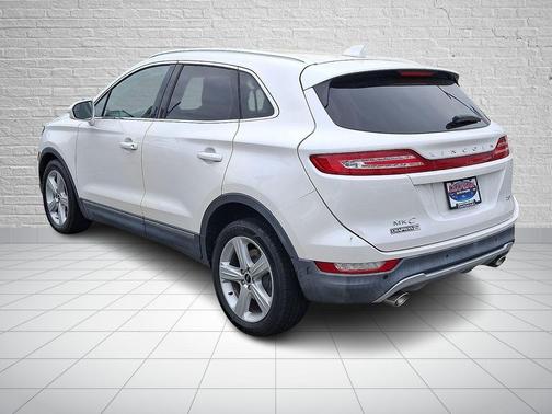 White Platinum Clearcoat Metallic 2018 Lincoln MKC Premiere