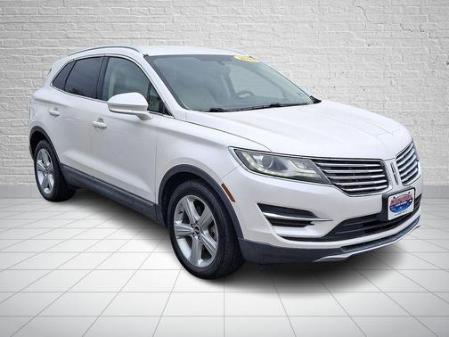White Platinum Clearcoat Metallic 2018 Lincoln MKC Premiere