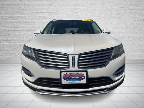 White Platinum Clearcoat Metallic 2018 Lincoln MKC Premiere