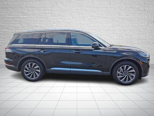 2025 Lincoln Aviator Premiere