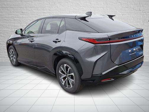 2023 Lexus RZ 450e Premium