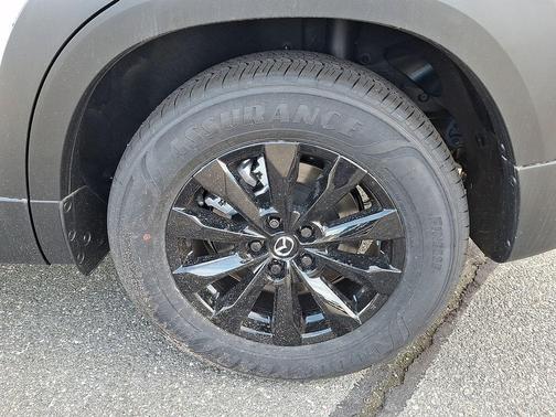 2025 Mazda CX-50 2.5 S Preferred Package